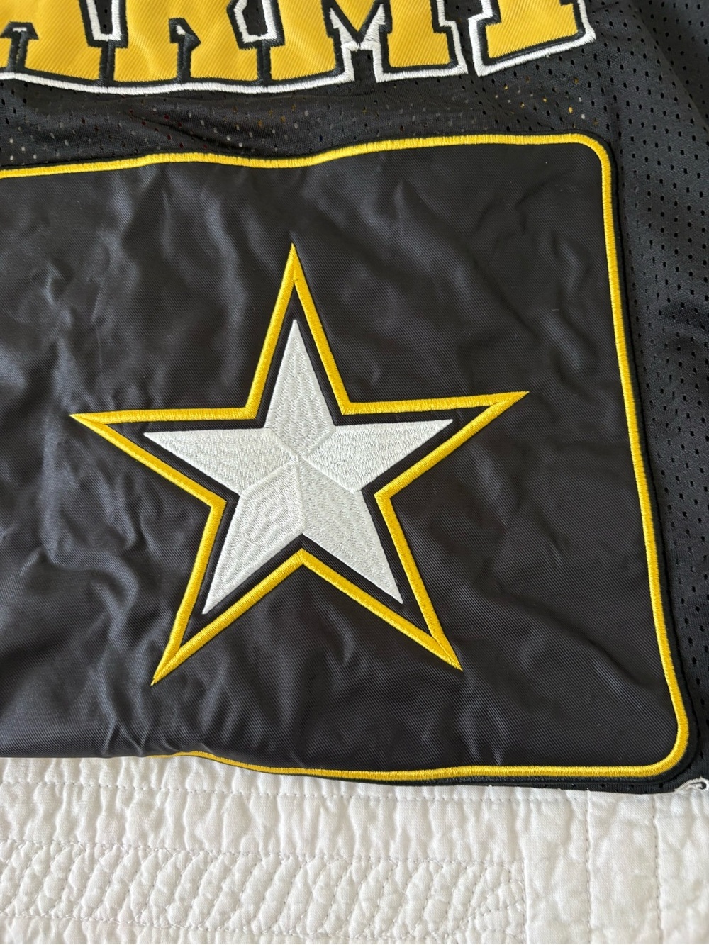 U.S. Army Men's Black and Gold Jersey - Picture 5 of 6